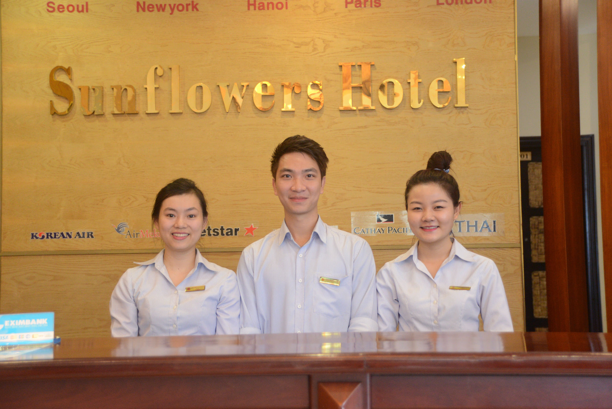 Sunflowers Hotel Airport Ho Chi Minh-staden Exteriör bild